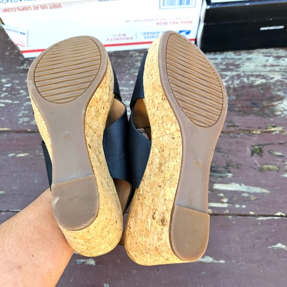 Cushionaire Women's Platform Sandals Size 8.5 - Picture 15 of 16